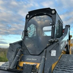 Skid Steer Doors of North America John Deere D / E / G / GR Series 1/2" Polycarbonate Skid Steer Door Kit